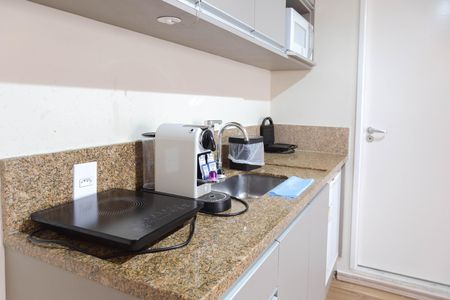 Studio para alugar com 34m², 1 quarto e sem vaga Studio para alugar com 34m², 1 quarto e sem vagaStudio