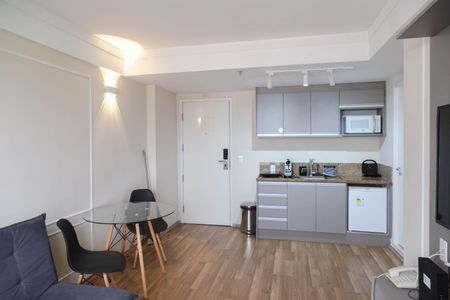 Studio para alugar com 34m², 1 quarto e sem vaga Studio para alugar com 34m², 1 quarto e sem vagaStudio