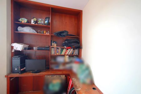 Apartamento à venda com 107m², 4 quartos e 3 vagasQuarto 5