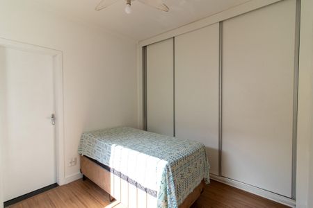 Casa à venda com 240m², 3 quartos e 2 vagasQuarto 2