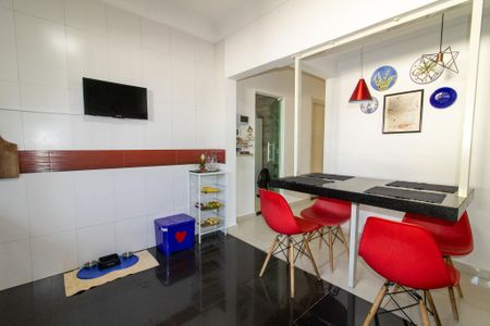 Casa à venda com 240m², 3 quartos e 2 vagasCozinha