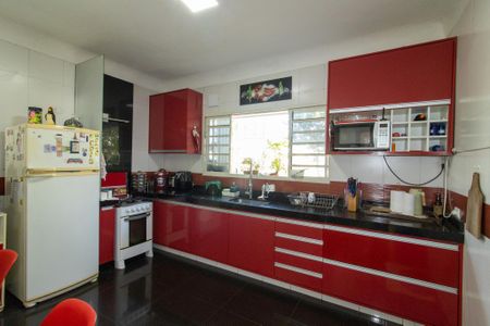 Casa à venda com 240m², 3 quartos e 2 vagasCozinha