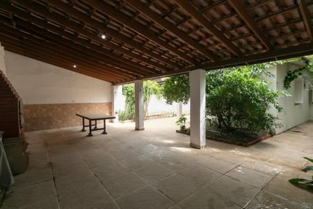 Casa à venda com 143m², 3 quartos e 2 vagasChurrasqueira