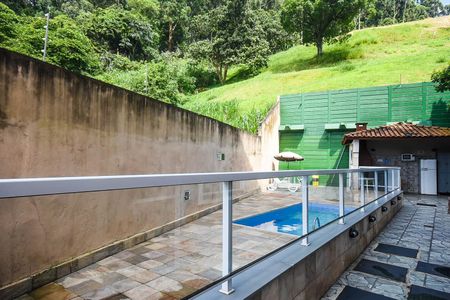 Apartamento para alugar com 98m², 4 quartos e 1 vagaPiscina