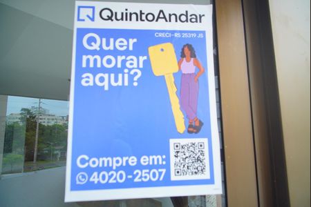 Apartamento para alugar com 100m², 3 quartos e 2 vagasAdesivo