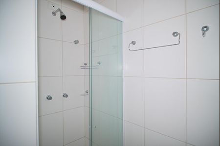 Apartamento para alugar com 100m², 3 quartos e 2 vagasBanheiro Corredor