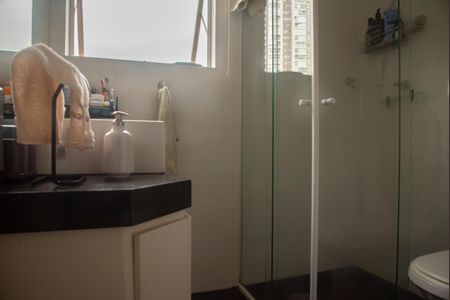 Apartamento para alugar com 64m², 2 quartos e 2 vagasBanheiro