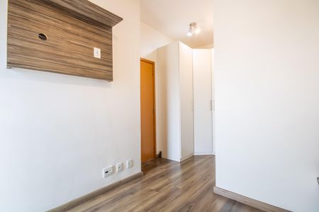 Apartamento à venda com 74m², 3 quartos e 1 vaga Apartamento à venda com 74m², 3 quartos e 1 vagaSuíte