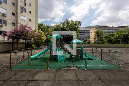 Apartamento à venda com 140m², 4 quartos e 1 vagaÁrea comum - Playground