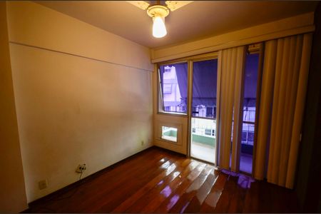 Apartamento à venda com 140m², 4 quartos e 1 vagaQuarto 1