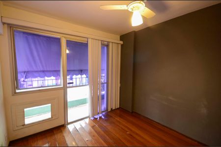 Apartamento à venda com 140m², 4 quartos e 1 vagaQuarto 1