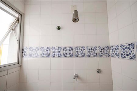 Apartamento à venda com 140m², 4 quartos e 1 vagaBanheiro de Serviço