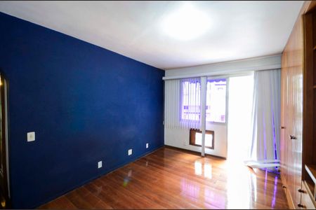 Apartamento à venda com 140m², 4 quartos e 1 vagaSuíte