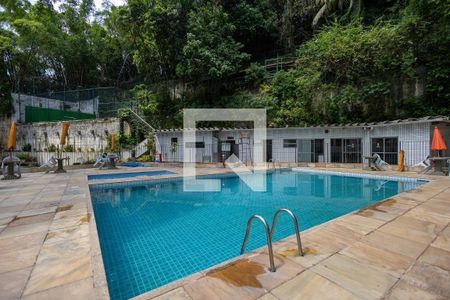 Apartamento à venda com 140m², 4 quartos e 1 vagaÁrea comum - Piscina