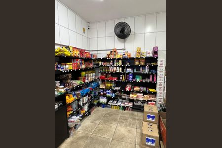 Apartamento à venda com 50m², 2 quartos e 1 vagaMercadinho interno