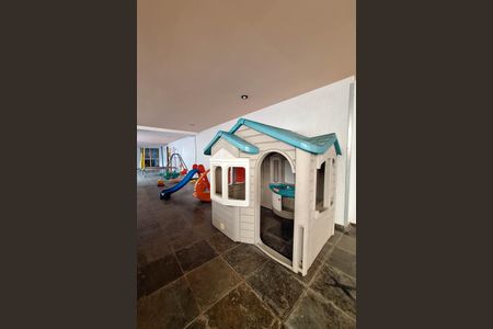 Apartamento à venda com 245m², 4 quartos e 2 vagas Apartamento à venda com 245m², 4 quartos e 2 vagasÁrea comum