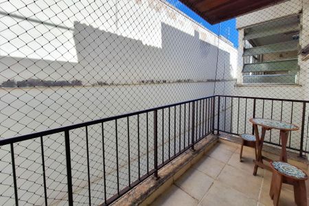 Apartamento à venda com 245m², 4 quartos e 2 vagas Apartamento à venda com 245m², 4 quartos e 2 vagasVaranda da Sala