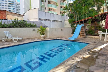 Apartamento à venda com 245m², 4 quartos e 2 vagas Apartamento à venda com 245m², 4 quartos e 2 vagasÁrea comum