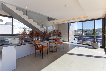 Casa de condomínio à venda com 634m², 6 quartos e 6 vagasSala 2