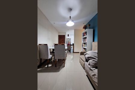 Apartamento à venda com 59m², 3 quartos e 1 vaga Apartamento à venda com 59m², 3 quartos e 1 vagaSala