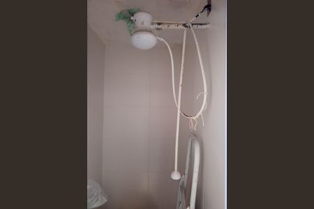Apartamento à venda com 59m², 3 quartos e 1 vaga Apartamento à venda com 59m², 3 quartos e 1 vagaBanheiro de serviço