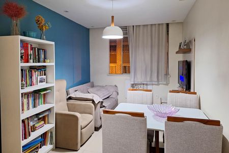 Apartamento à venda com 59m², 3 quartos e 1 vaga Apartamento à venda com 59m², 3 quartos e 1 vagaSala