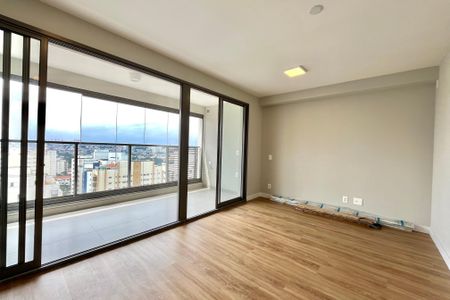Studio à venda com 37m², 1 quarto e 1 vagaSala/Quarto