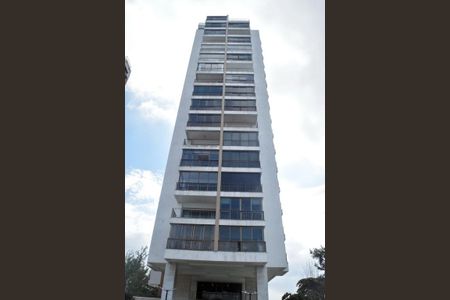 Apartamento para alugar com 80m², 2 quartos e 2 vagas Apartamento para alugar com 80m², 2 quartos e 2 vagasFachada