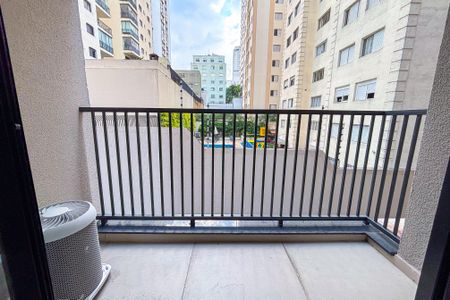 Studio para alugar com 32m², 1 quarto e sem vagaVaranda