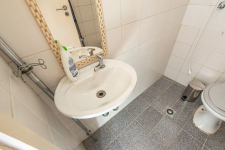 Apartamento à venda com 74m², 2 quartos e 1 vagaBanheiro de serviço