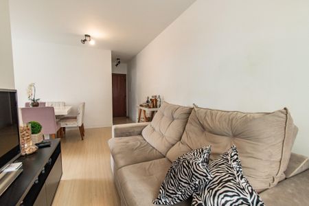 Apartamento à venda com 74m², 2 quartos e 1 vagaSala