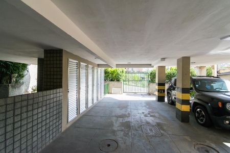 Apartamento para alugar com 54m², 2 quartos e 1 vagaÁrea comum - Portão da garagem