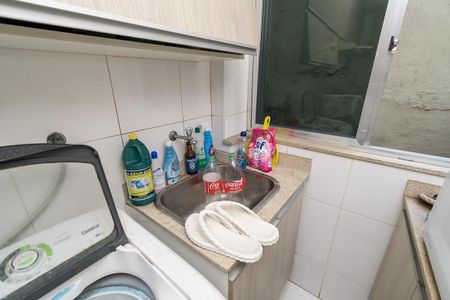 Apartamento para alugar com 54m², 2 quartos e 1 vagaÁrea de Serviço