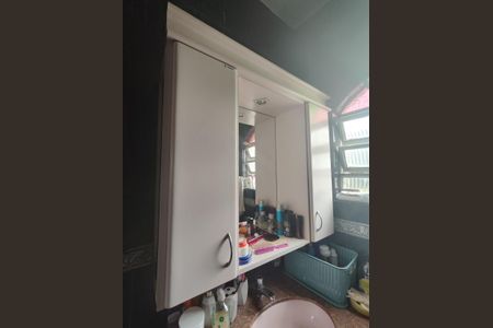 Casa à venda com 200m², 4 quartos e 3 vagasBanheiro 1