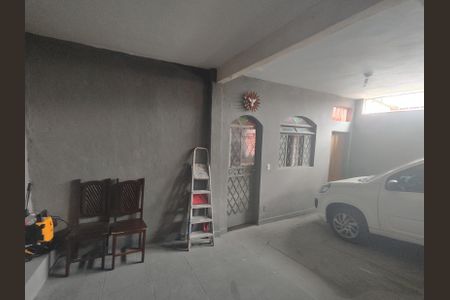 Casa à venda com 200m², 4 quartos e 3 vagasGaragem