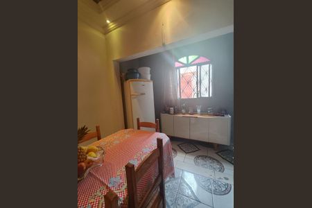 Casa à venda com 200m², 4 quartos e 3 vagasCozinha