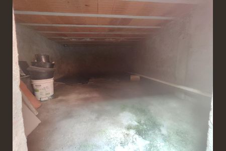 Casa à venda com 200m², 4 quartos e 3 vagasPorão