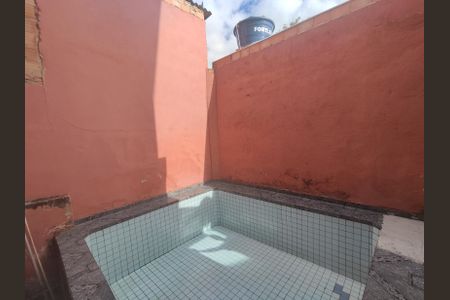 Casa à venda com 200m², 4 quartos e 3 vagasÁrea comum - Piscina