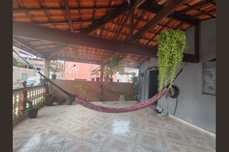 Casa à venda com 200m², 4 quartos e 3 vagasVaranda