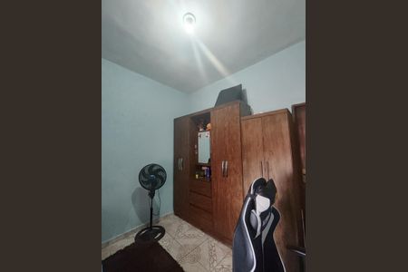 Casa à venda com 200m², 4 quartos e 3 vagasQuarto 2 - Suíte