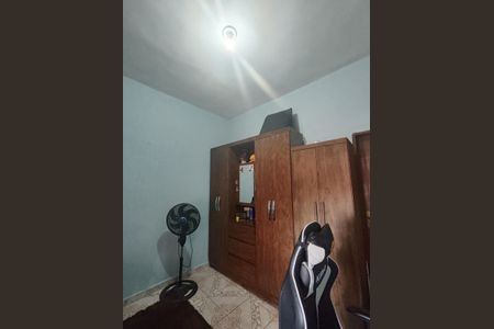 Casa à venda com 200m², 4 quartos e 3 vagasQuarto 2 - Suíte