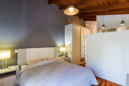 Casa à venda com 220m², 3 quartos e 4 vagas Casa à venda com 220m², 3 quartos e 4 vagasSuíte 2