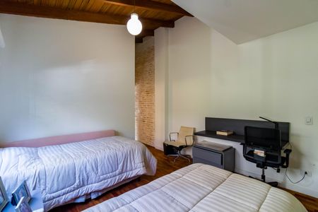 Casa à venda com 220m², 3 quartos e 4 vagas Casa à venda com 220m², 3 quartos e 4 vagasSuíte 1