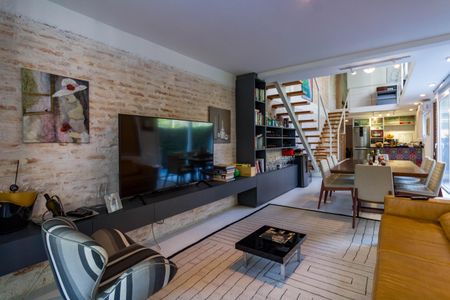 Casa à venda com 220m², 3 quartos e 4 vagas Casa à venda com 220m², 3 quartos e 4 vagasSala