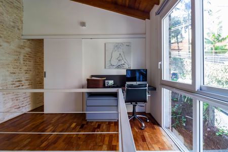 Casa à venda com 220m², 3 quartos e 4 vagas Casa à venda com 220m², 3 quartos e 4 vagasSala 2