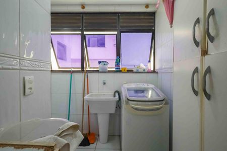 Apartamento à venda com 95m², 3 quartos e sem vagaÁrea de Serviço