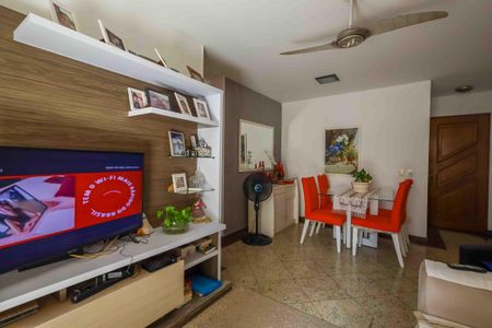Apartamento à venda com 95m², 3 quartos e sem vagaSala