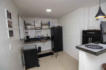 Apartamento para alugar com 70m², 2 quartos e 1 vagaCozinha
