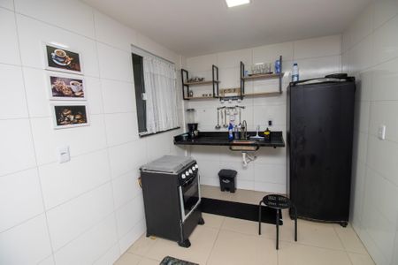 Apartamento para alugar com 70m², 2 quartos e 1 vagaCozinha
