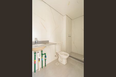 Apartamento à venda com 57m², 2 quartos e 1 vaga Apartamento à venda com 57m², 2 quartos e 1 vagaBanheiro da Suíte